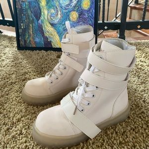 thermal color changing boots